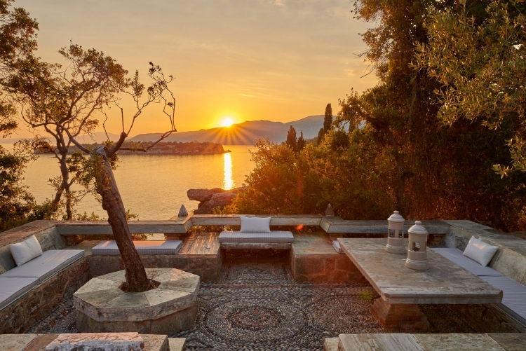 Location de villa en Grèce, la maison de Patrick & Joan Leigh Fermor 